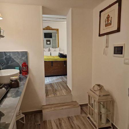 Case Di Paola Via Melo Appartamenti Bari Bagian luar foto