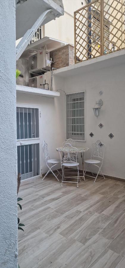Case Di Paola Via Melo Appartamenti Bari Bagian luar foto