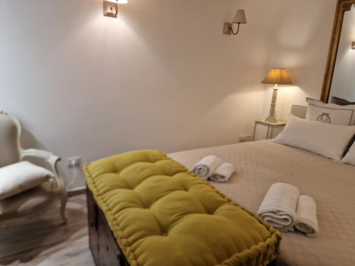 Case Di Paola Via Melo Appartamenti Bari Bagian luar foto